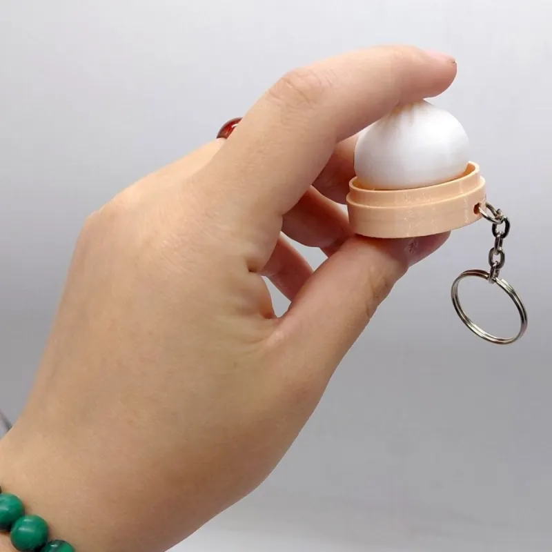 Брелок 3d друк "ПЕЛЬМЕНЬ-КЛІКЕР МАЛЕНЬКИЙ" (Білий), KEYCHAIN