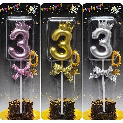 Свічка-цифра "3" з короною (мікс)