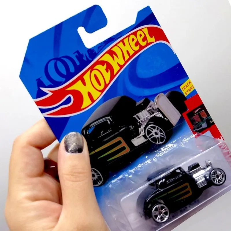 Машинка "Hot Wheel" ВИДАЄТЬСЯ МІКС ВИДІВ
