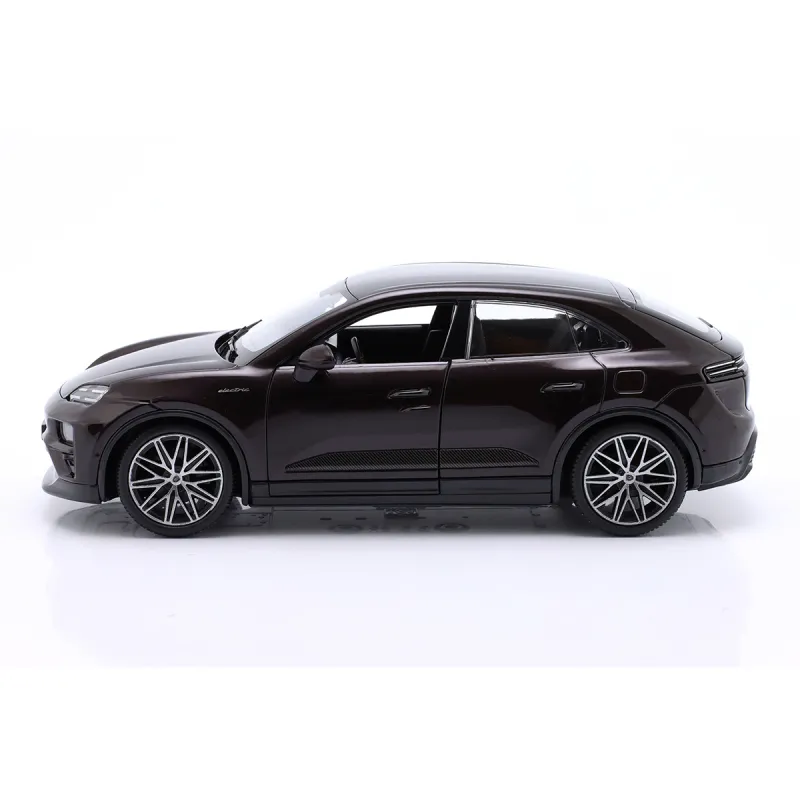 Автомодель - Porsche Macan 4 Electric (чорний, 1:24)