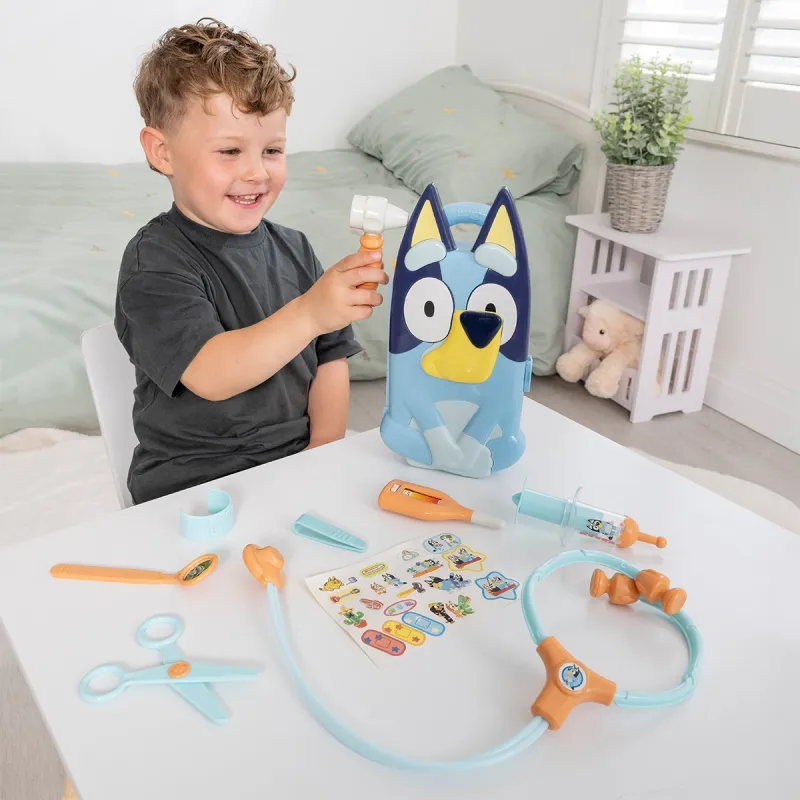 Ігровий набір Bluey – Кейс лікаря Блуї