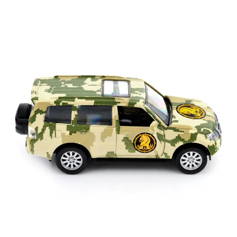 Автомодель серії Шеврони Героїв - Mitsubishi Pajero 4WD Tubro - 47 ОМБр