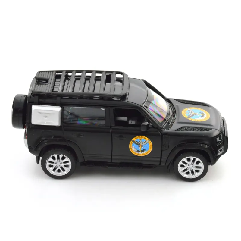 Автомодель серії Шеврони Героїв - Land Rover Defender 110 - ГУР МО