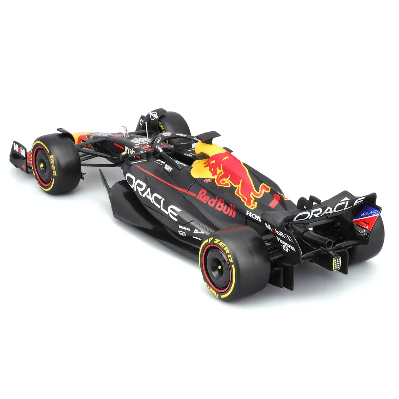 Автомодель з фігуркою - Red Bull Racing RB19 (1:24)