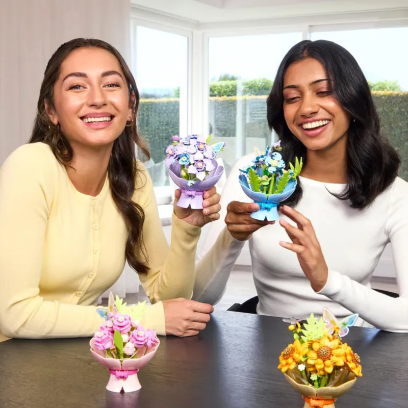 Конструктор в капсулі Max серії Bouquets S1 – Букет троянд (світло)
