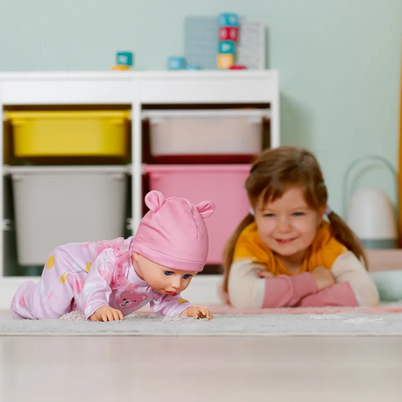 Інтерактивна лялька Baby Born – Перші кроки Емілі (43 см)
