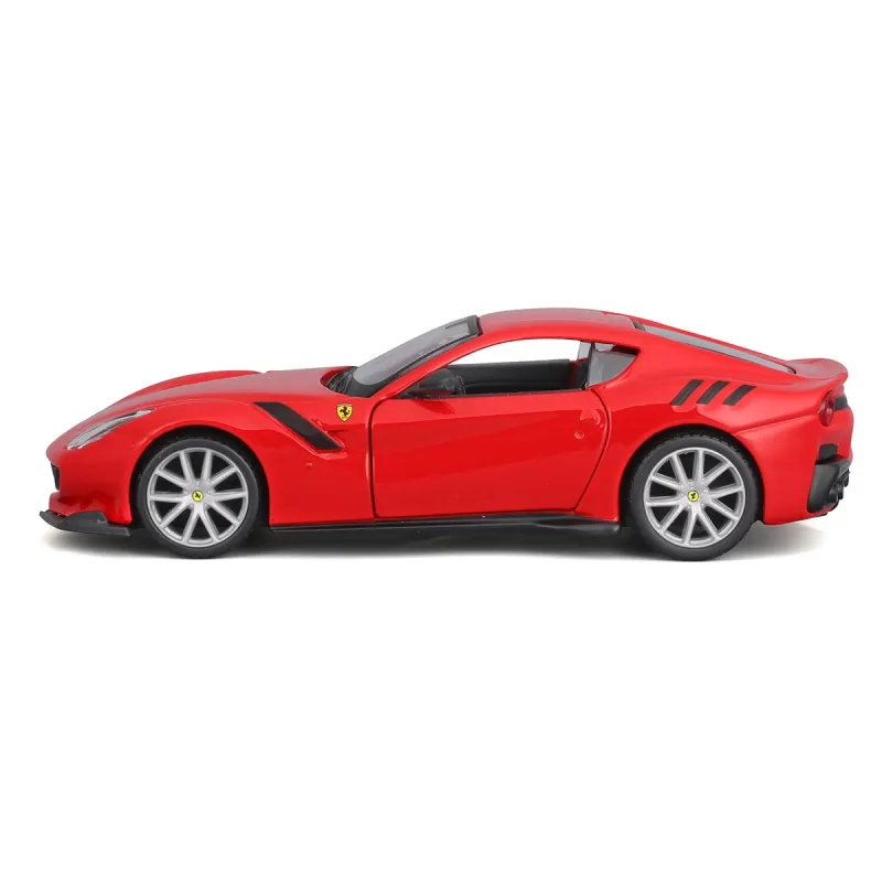 Автомодель – Ferrari F12tdf (1:32)