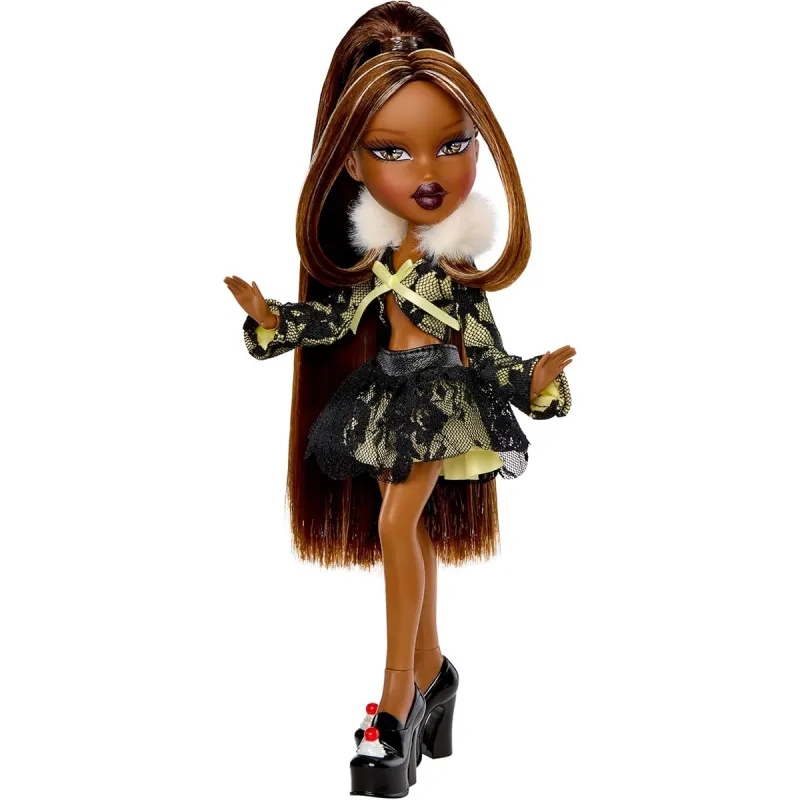 Ігровий набір з лялькою Bratz серії Stylin' Birthday — Саша