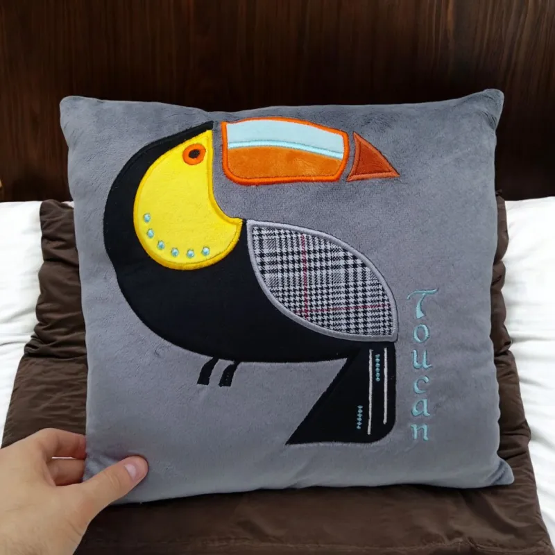 Подушка декоративна "Toucan Birds" (30 см.)